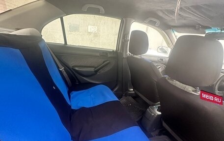 Honda Civic Ferio III, 2001 год, 322 000 рублей, 10 фотография