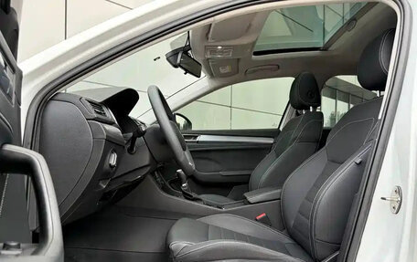 Skoda Superb III рестайлинг, 2022 год, 1 750 000 рублей, 7 фотография