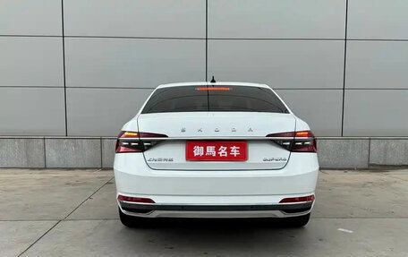 Skoda Superb III рестайлинг, 2022 год, 1 750 000 рублей, 5 фотография