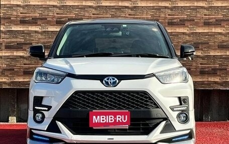 Toyota Raize I, 2023 год, 1 337 000 рублей, 7 фотография