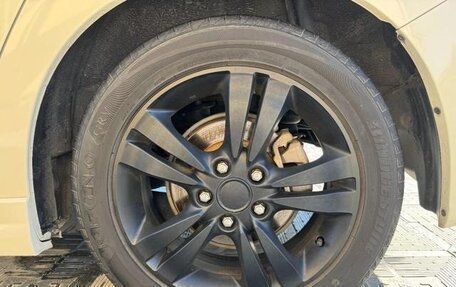 Honda Stream II, 2011 год, 915 000 рублей, 11 фотография