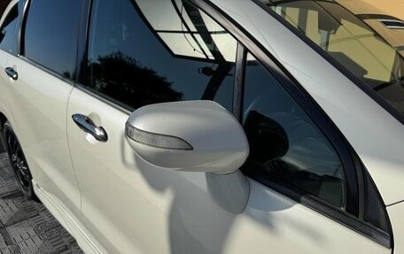 Honda Stream II, 2011 год, 915 000 рублей, 25 фотография