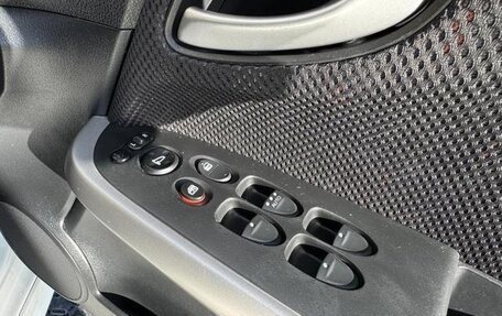 Honda Stream II, 2011 год, 915 000 рублей, 24 фотография