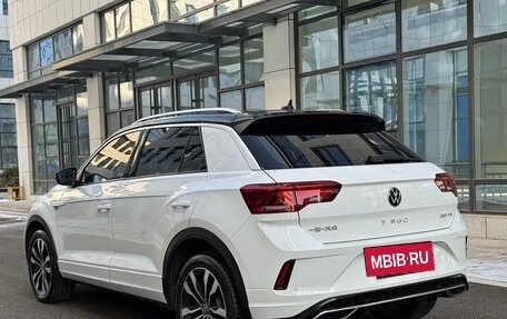 Volkswagen T-Roc I, 2022 год, 1 291 535 рублей, 5 фотография