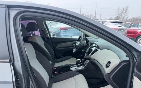 Chevrolet Cruze II, 2011 год, 588 000 рублей, 13 фотография