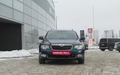 Skoda Superb III рестайлинг, 2012 год, 1 180 000 рублей, 2 фотография