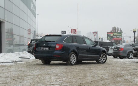 Skoda Superb III рестайлинг, 2012 год, 1 180 000 рублей, 5 фотография