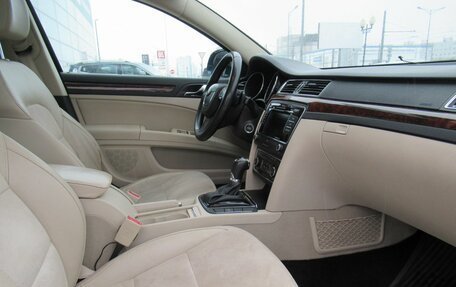 Skoda Superb III рестайлинг, 2012 год, 1 180 000 рублей, 19 фотография