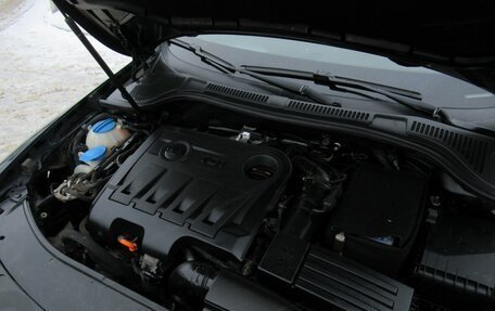 Skoda Superb III рестайлинг, 2012 год, 1 180 000 рублей, 10 фотография