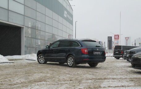 Skoda Superb III рестайлинг, 2012 год, 1 180 000 рублей, 7 фотография