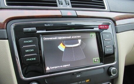 Skoda Superb III рестайлинг, 2012 год, 1 180 000 рублей, 14 фотография