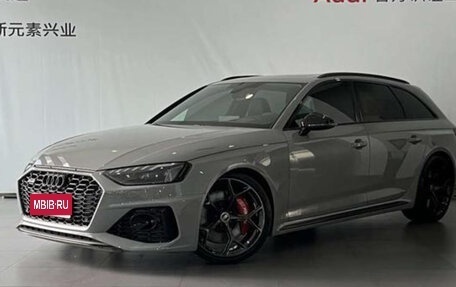 Audi RS 4, 2023 год, 13 350 000 рублей, 1 фотография