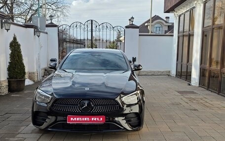 Mercedes-Benz E-Класс, 2021 год, 5 200 000 рублей, 1 фотография