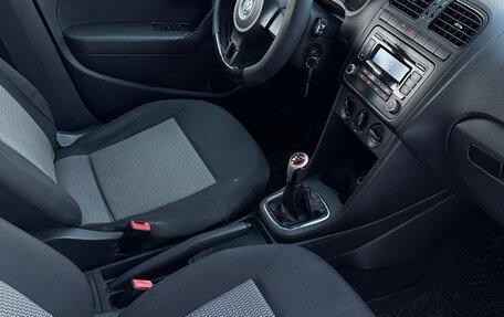 Volkswagen Polo VI (EU Market), 2011 год, 420 000 рублей, 10 фотография