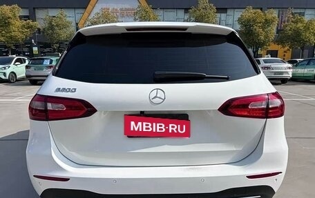 Mercedes-Benz B-Класс, 2021 год, 1 550 000 рублей, 5 фотография