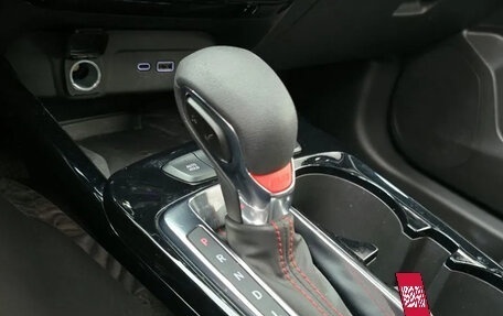 Chevrolet Trax, 2023 год, 2 340 000 рублей, 9 фотография