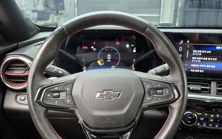 Chevrolet Trax, 2023 год, 2 340 000 рублей, 13 фотография