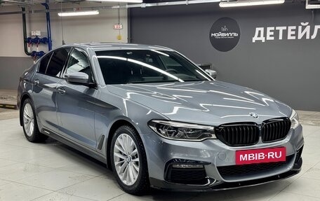 BMW 5 серия, 2018 год, 4 900 000 рублей, 2 фотография