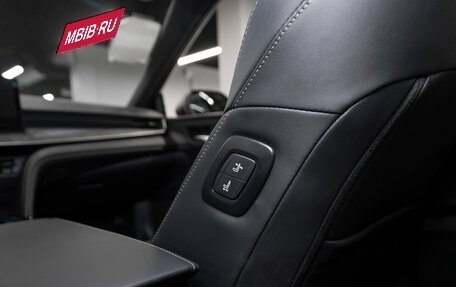 Toyota Camry, 2025 год, 4 350 000 рублей, 16 фотография