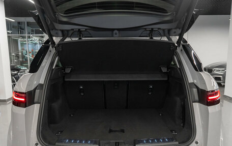 Land Rover Range Rover Evoque II, 2025 год, 6 500 000 рублей, 24 фотография