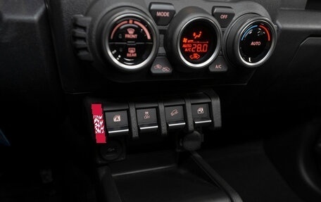 Suzuki Jimny, 2025 год, 3 850 000 рублей, 17 фотография