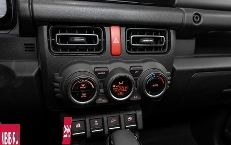 Suzuki Jimny, 2025 год, 3 850 000 рублей, 16 фотография