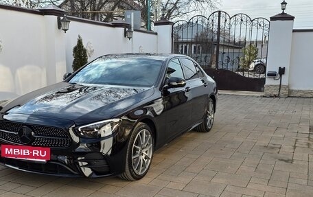 Mercedes-Benz E-Класс, 2021 год, 5 200 000 рублей, 3 фотография