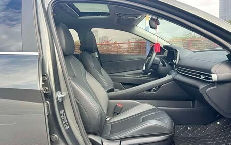 Hyundai Elantra, 2024 год, 1 220 230 рублей, 4 фотография
