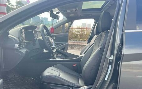 Hyundai Elantra, 2024 год, 1 220 230 рублей, 5 фотография