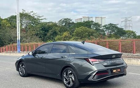 Hyundai Elantra, 2024 год, 1 220 230 рублей, 16 фотография