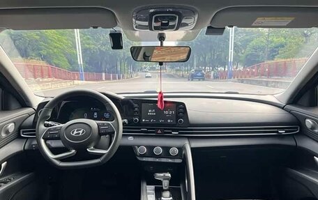 Hyundai Elantra, 2024 год, 1 220 230 рублей, 9 фотография