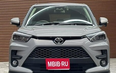 Toyota Raize I, 2023 год, 1 295 000 рублей, 9 фотография