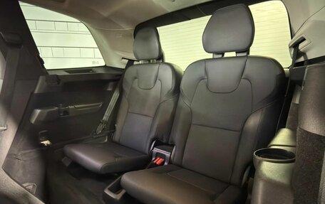 Volvo XC90 II рестайлинг, 2021 год, 6 300 000 рублей, 22 фотография