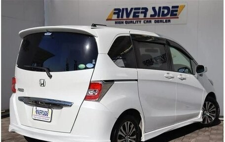 Honda Freed I, 2015 год, 903 000 рублей, 4 фотография