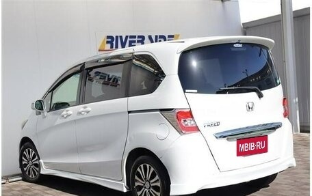 Honda Freed I, 2015 год, 903 000 рублей, 7 фотография