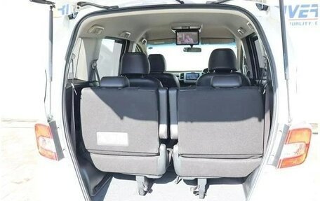 Honda Freed I, 2015 год, 903 000 рублей, 19 фотография