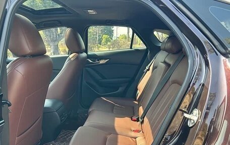 Mazda CX-4, 2022 год, 1 900 000 рублей, 9 фотография