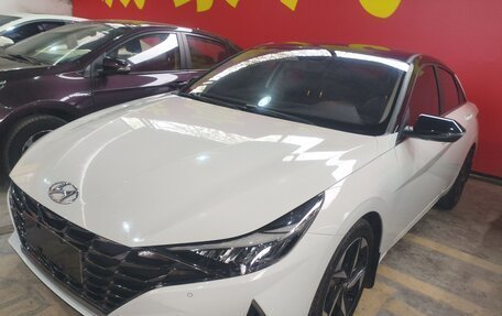 Hyundai Elantra, 2022 год, 1 288 000 рублей, 3 фотография