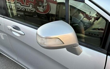 Honda Freed I, 2015 год, 901 000 рублей, 28 фотография