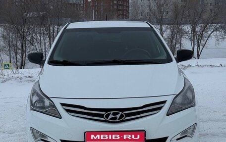 Hyundai Solaris II рестайлинг, 2016 год, 745 000 рублей, 1 фотография