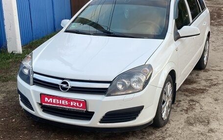 Opel Astra H, 2006 год, 530 000 рублей, 1 фотография