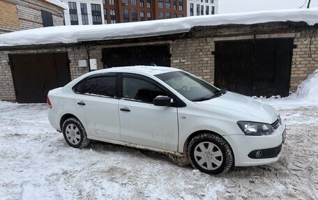 Volkswagen Polo VI (EU Market), 2013 год, 395 000 рублей, 6 фотография