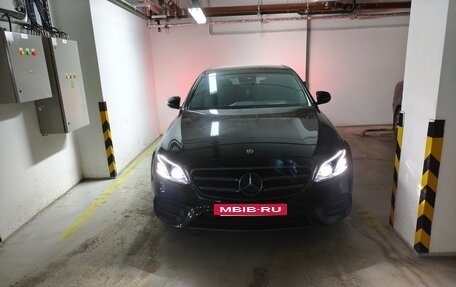 Mercedes-Benz E-Класс, 2019 год, 5 800 000 рублей, 2 фотография