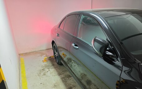 Mercedes-Benz E-Класс, 2019 год, 5 800 000 рублей, 29 фотография
