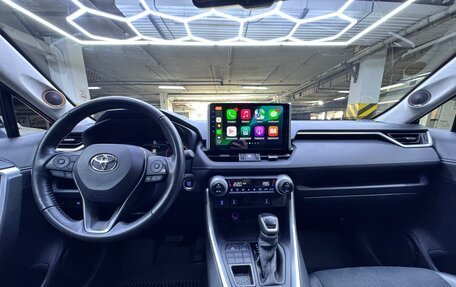 Toyota RAV4, 2022 год, 5 290 000 рублей, 8 фотография