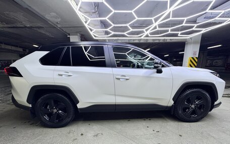 Toyota RAV4, 2022 год, 5 290 000 рублей, 16 фотография