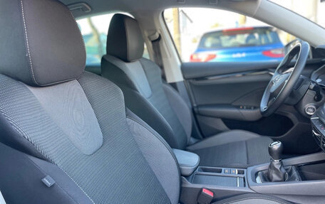 Skoda Octavia IV, 2023 год, 1 810 000 рублей, 14 фотография