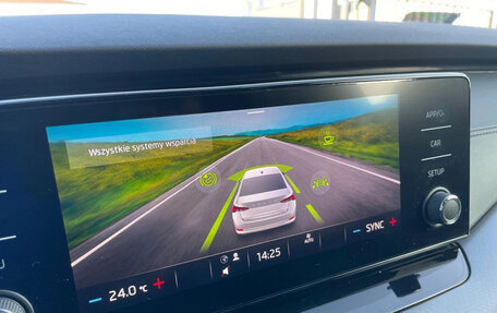 Skoda Octavia IV, 2023 год, 1 810 000 рублей, 26 фотография