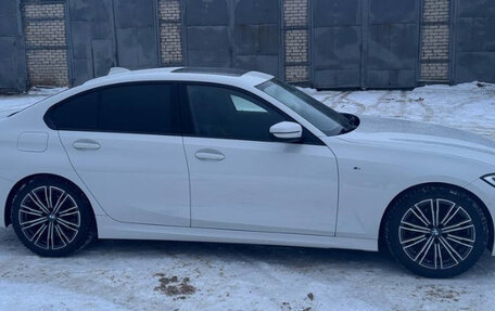 BMW 3 серия, 2021 год, 4 200 000 рублей, 4 фотография