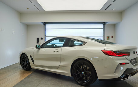 BMW 8 серия, 2022 год, 11 300 000 рублей, 4 фотография